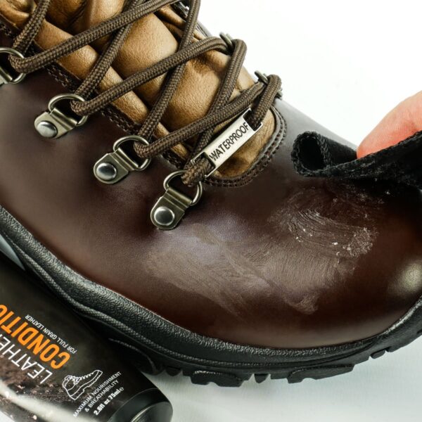 Nahahoolduskreem Grangers Leather Conditioner 75ml - Image 3