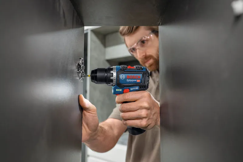 Akutrell Bosch PRO GSR 12V-32, kaks akut 12V 2.0Ah - Image 2