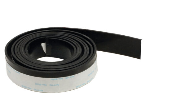 Juhtsiini ääreteip 1400mm ( kõva, must) – Makita
