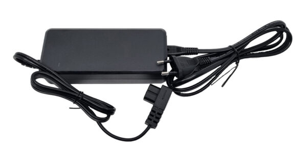 AC Toiteadapter aku külma- ja soojakasti jaoks CW002GZ – Makita