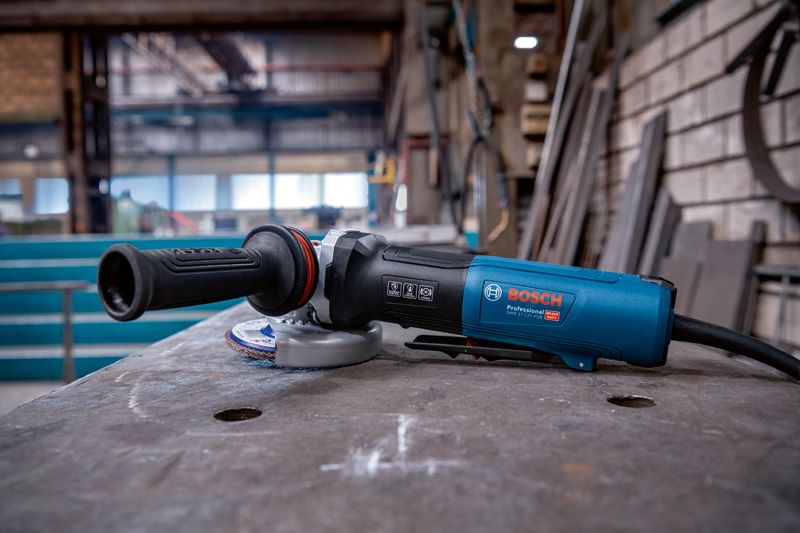 Nurklihvija Bosch Professional GWX 17-125 PSB – Bosch Professional